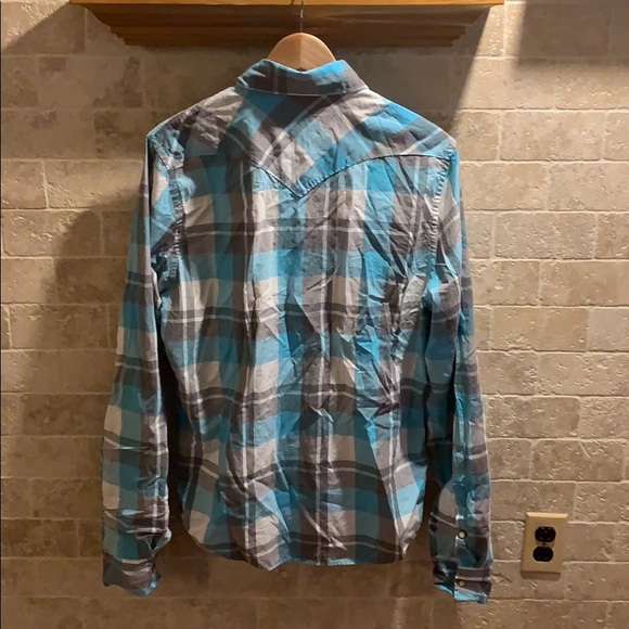 Men’s button down - Picture 2 of 3
